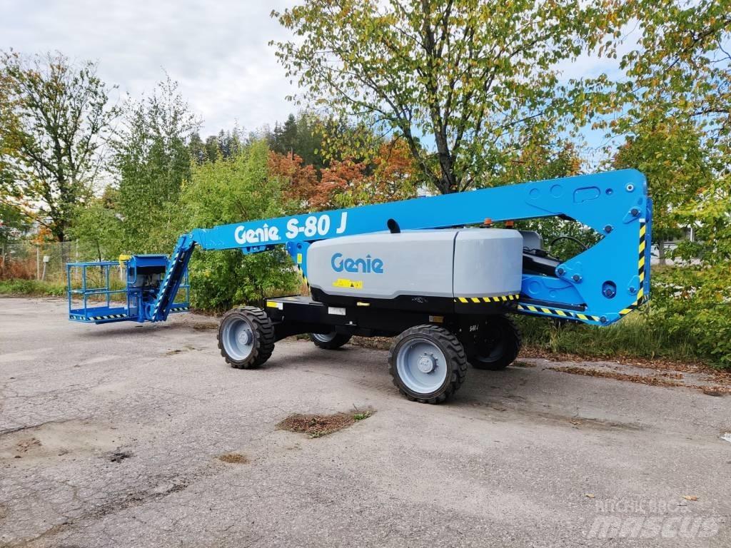 Genie S-80J Kuukulkijat