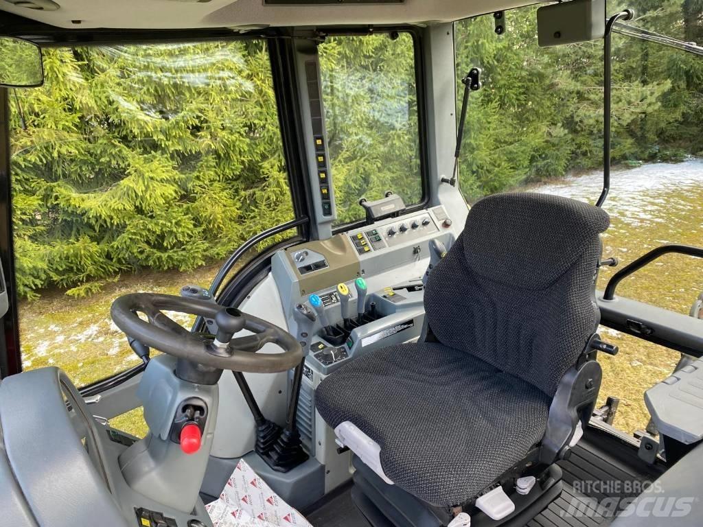 Valtra T 160 Traktorit