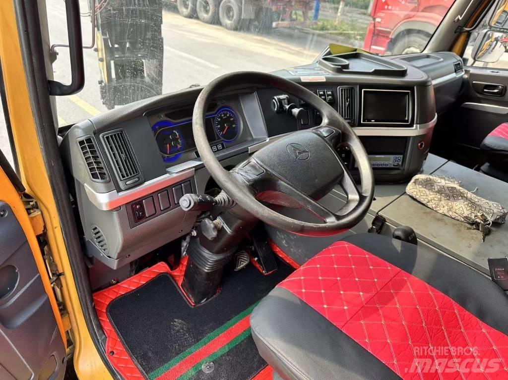 Sany STC1000T Mobiilinosturit