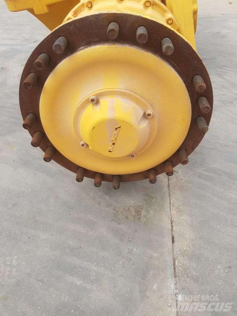 Volvo L120F G H Akselit