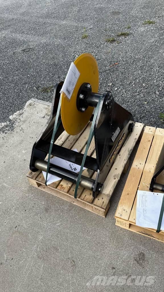 Engcon TC33 S70 Asfaltti- ja betonileikkurit