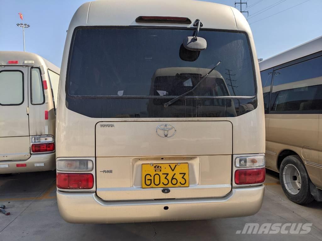 Toyota Coaster Bus Minibussit