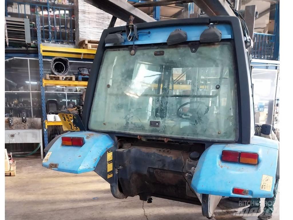 Landini Legend 115 Ohjaamo ja sisusta