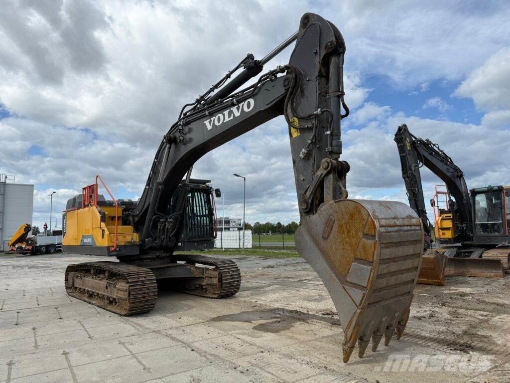 Volvo EC380ENL Telakaivukoneet