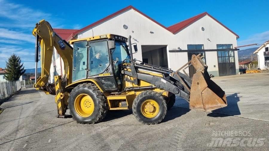 CAT 432 D Kaivurikuormaajat