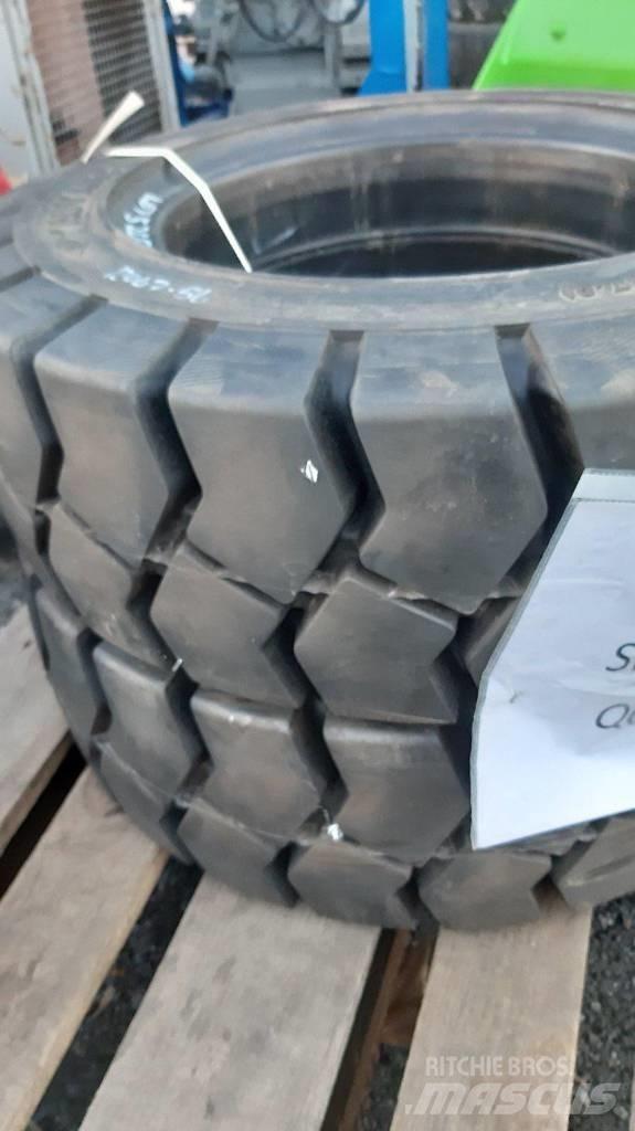  KARGOK3 18X7-8 Renkaat ja vanteet