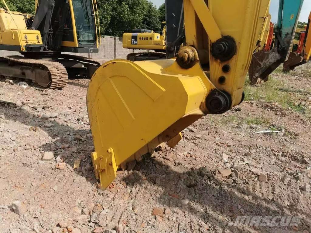 Komatsu PC 200 Telakaivukoneet