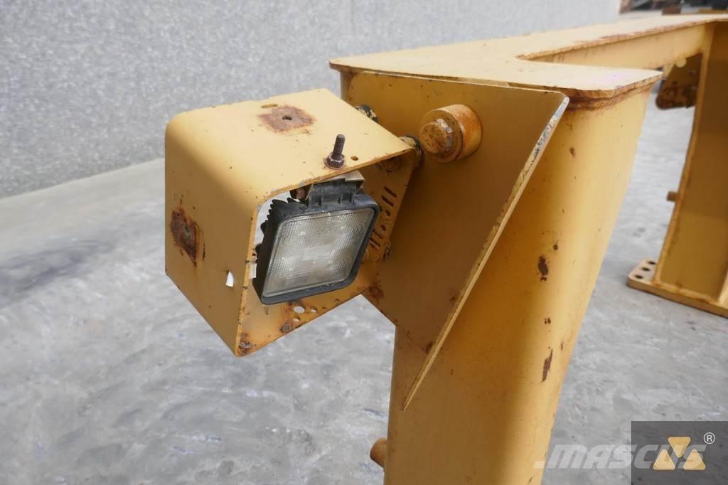 CAT 208-8705 Ohjaamot ja sisustat