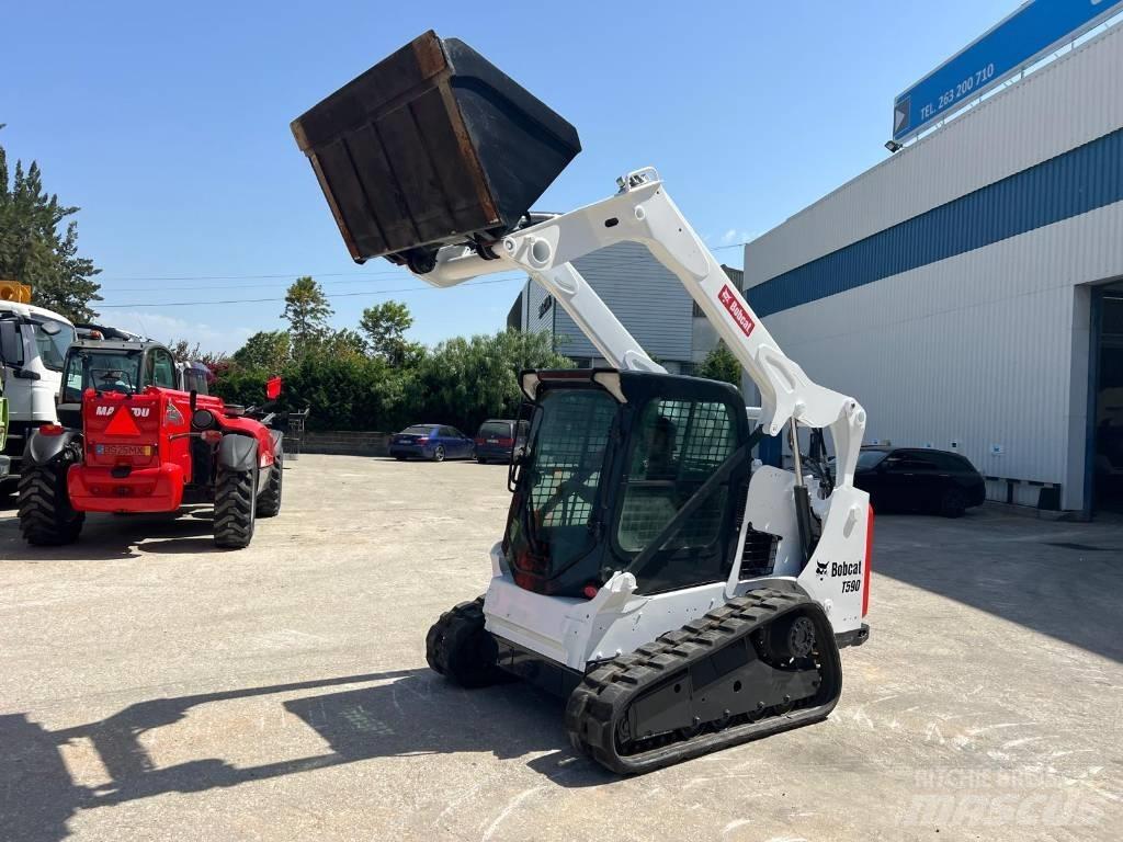 Bobcat T 590 HF Liukuohjatut kuormaajat