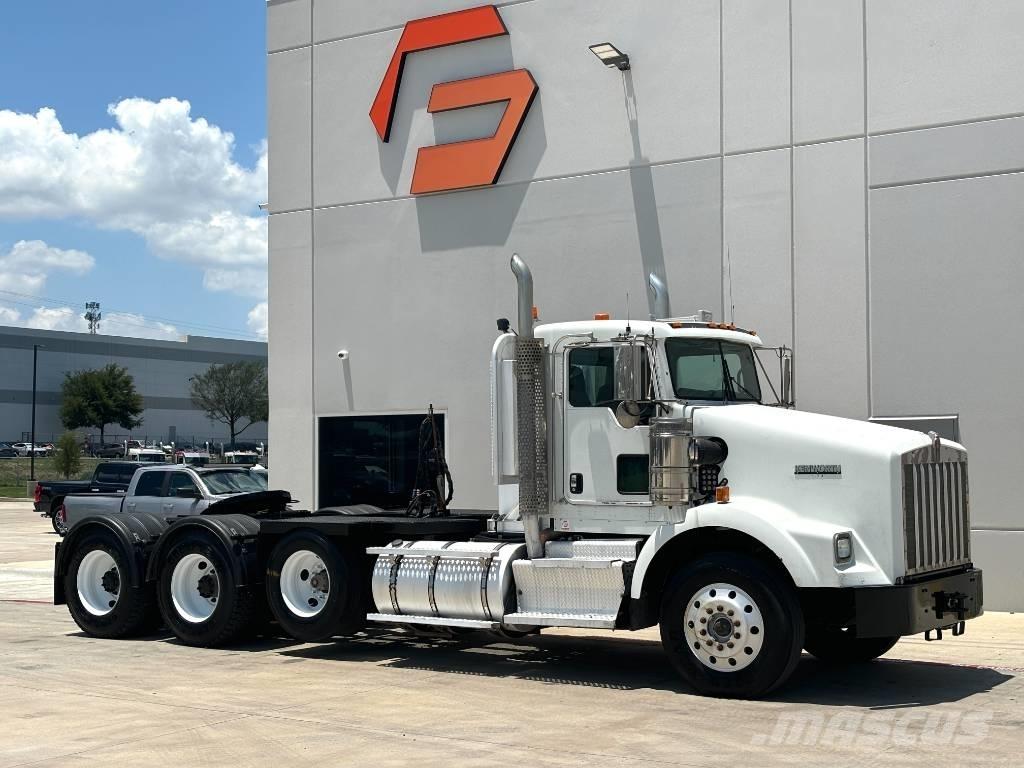 Kenworth T 800 Vetopöytäautot