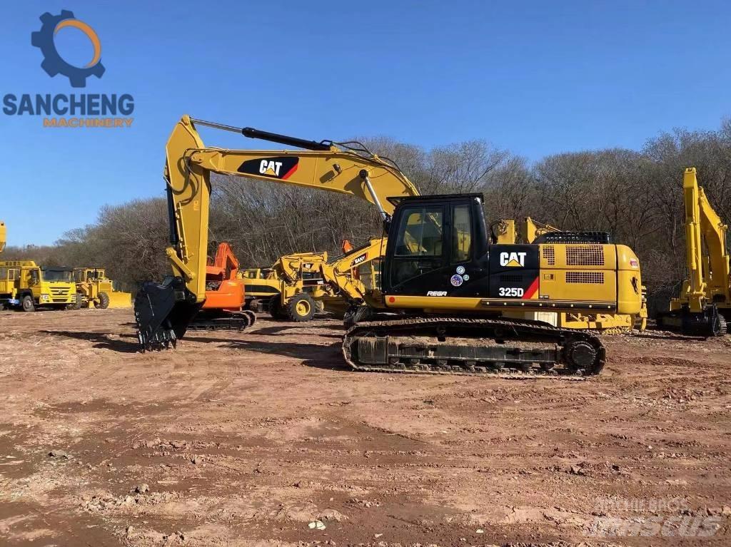 CAT 325 D Telakaivukoneet