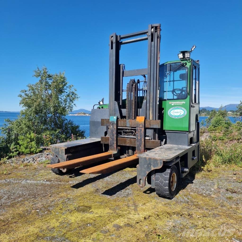 Combilift C 7000 Nelitietrukit