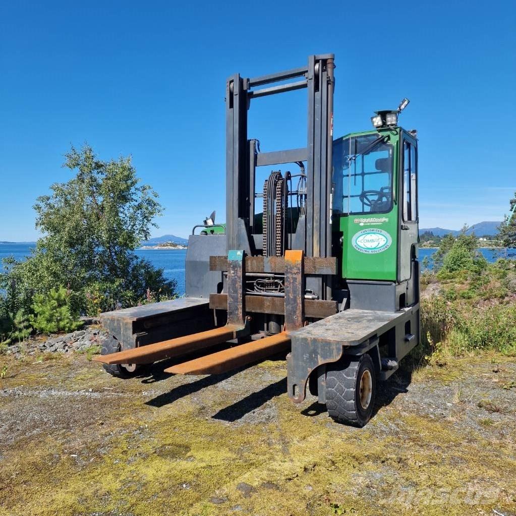 Combilift C 7000 Nelitietrukit
