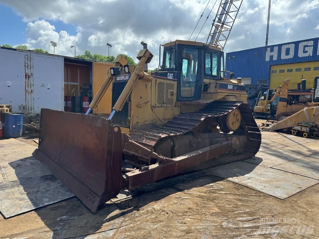 CAT D 6 R LGP Telaketjupuskutraktorit