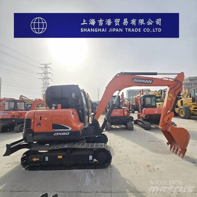 Doosan DX 60 Telakaivukoneet