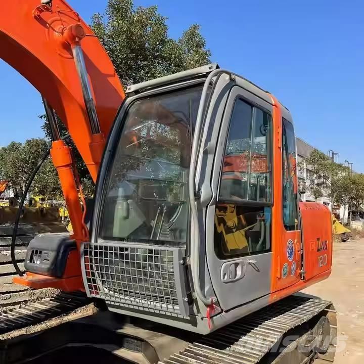 Hitachi ZX120 Telakaivukoneet