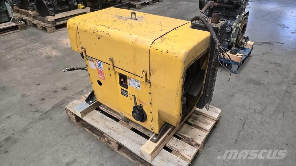 Hatz 4L40C Moottorit