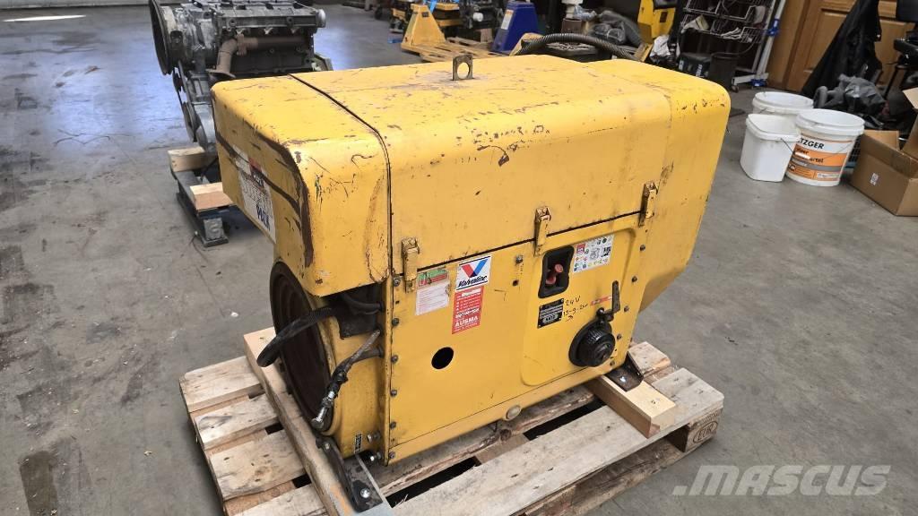 Hatz 4L40C Moottorit