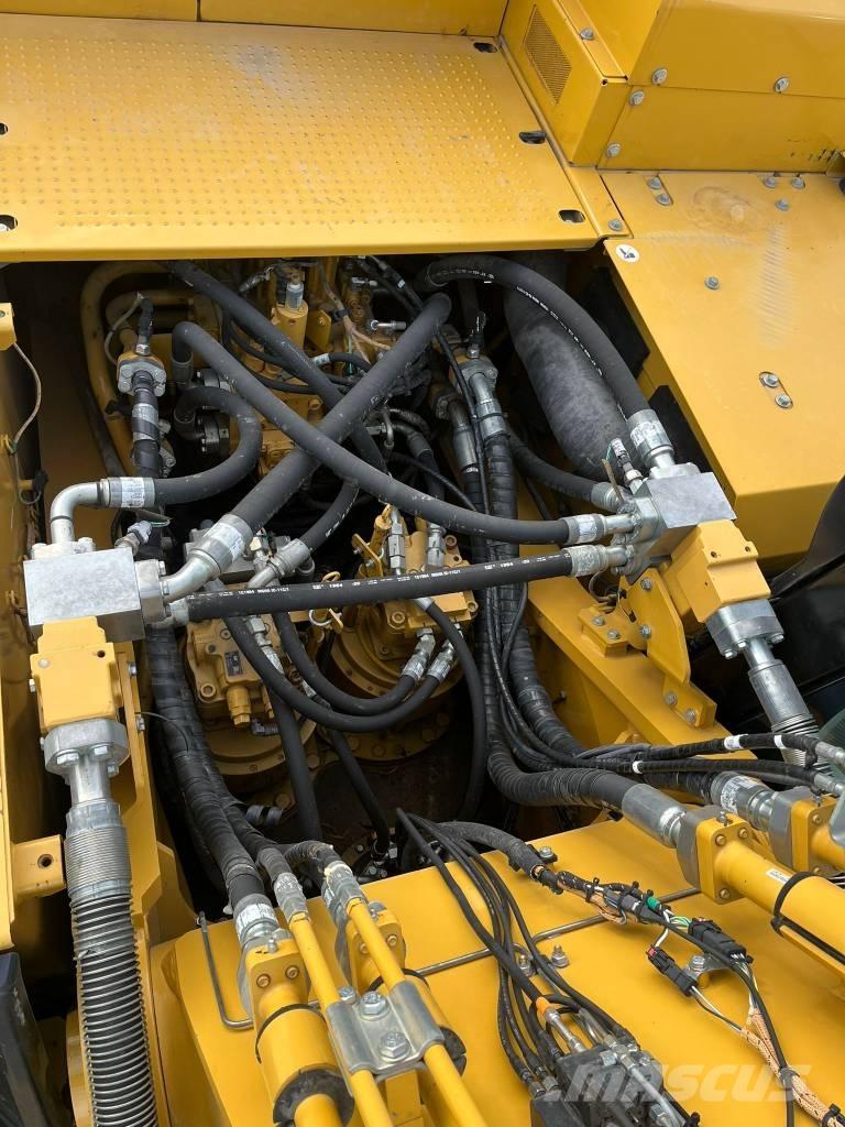 CAT 352-07A Telakaivukoneet