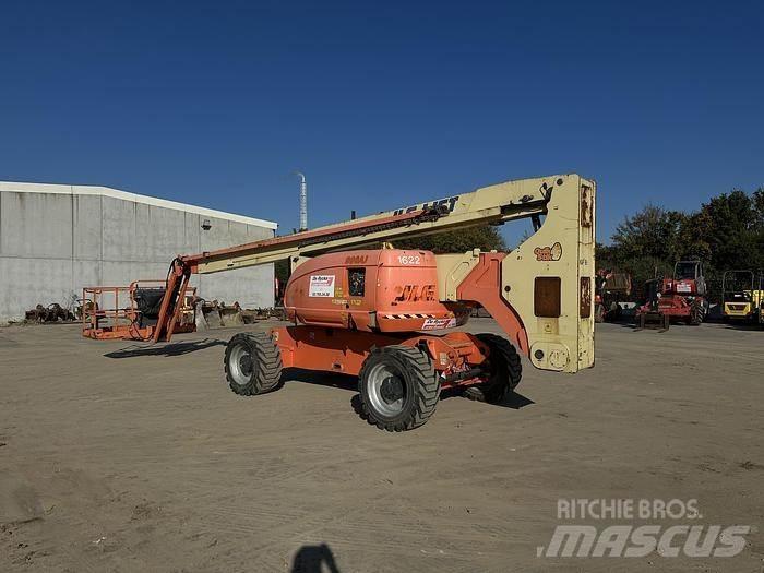 JLG 800AJ Kuukulkijat