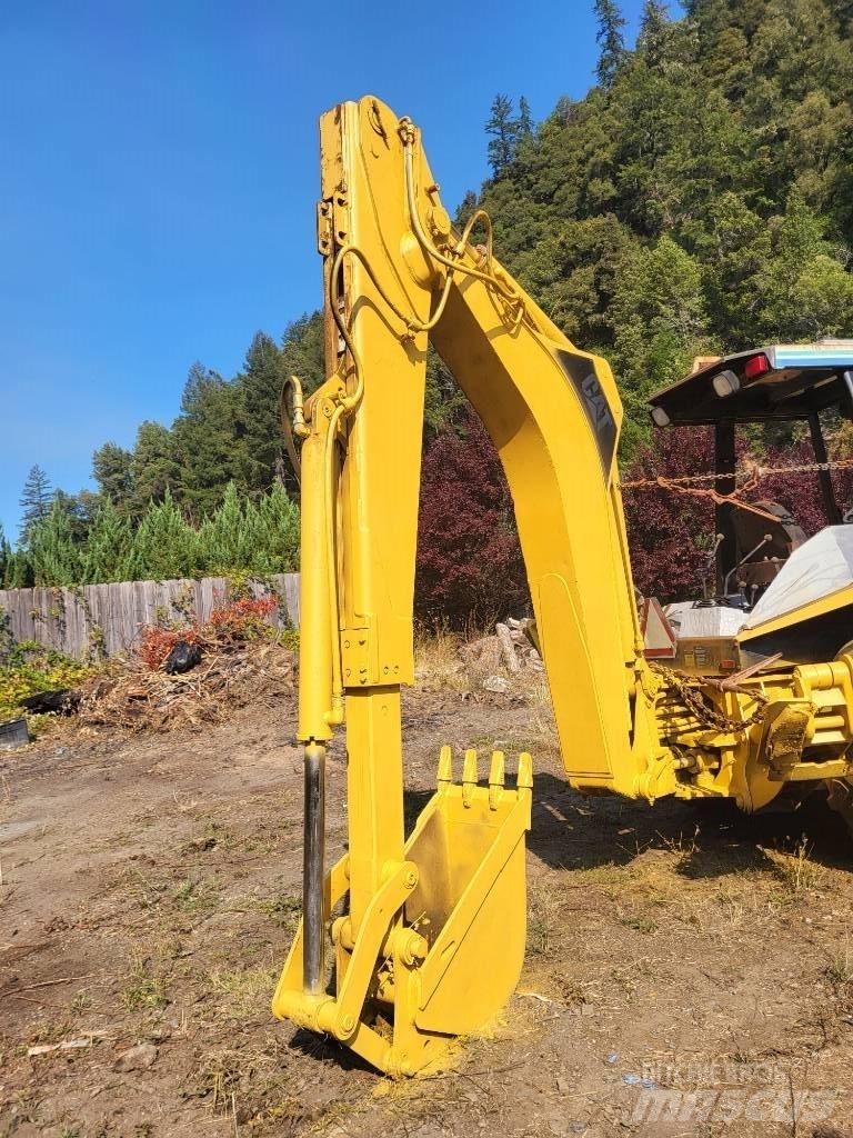 CAT 426B Kaivurikuormaajat