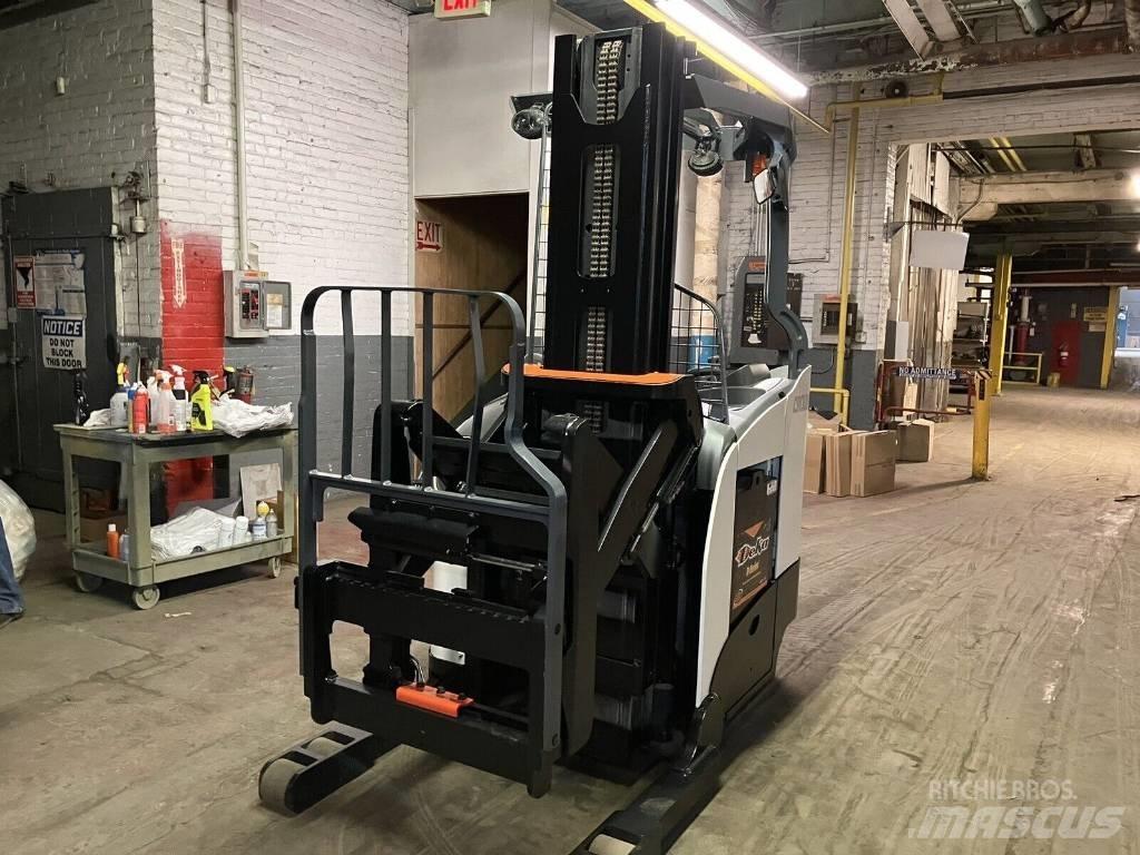 Crown RM6025-45 Työntömastotrukit