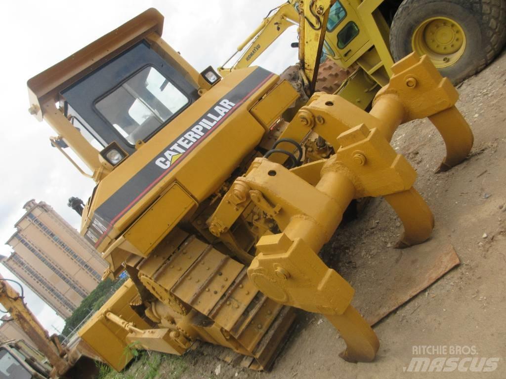 CAT D 7 H Telaketjupuskutraktorit