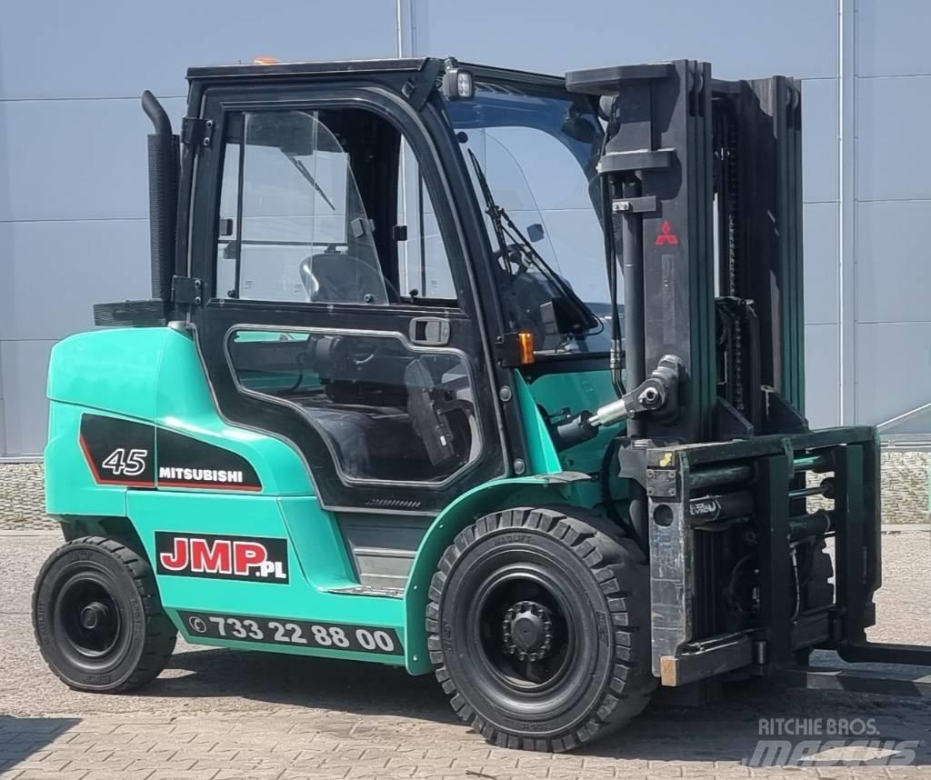 Mitsubishi FD45NT Dieseltrukit