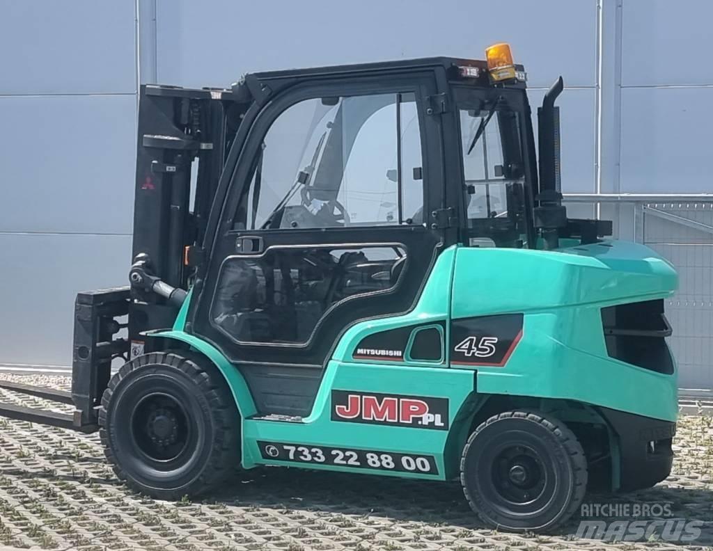 Mitsubishi FD45NT Dieseltrukit
