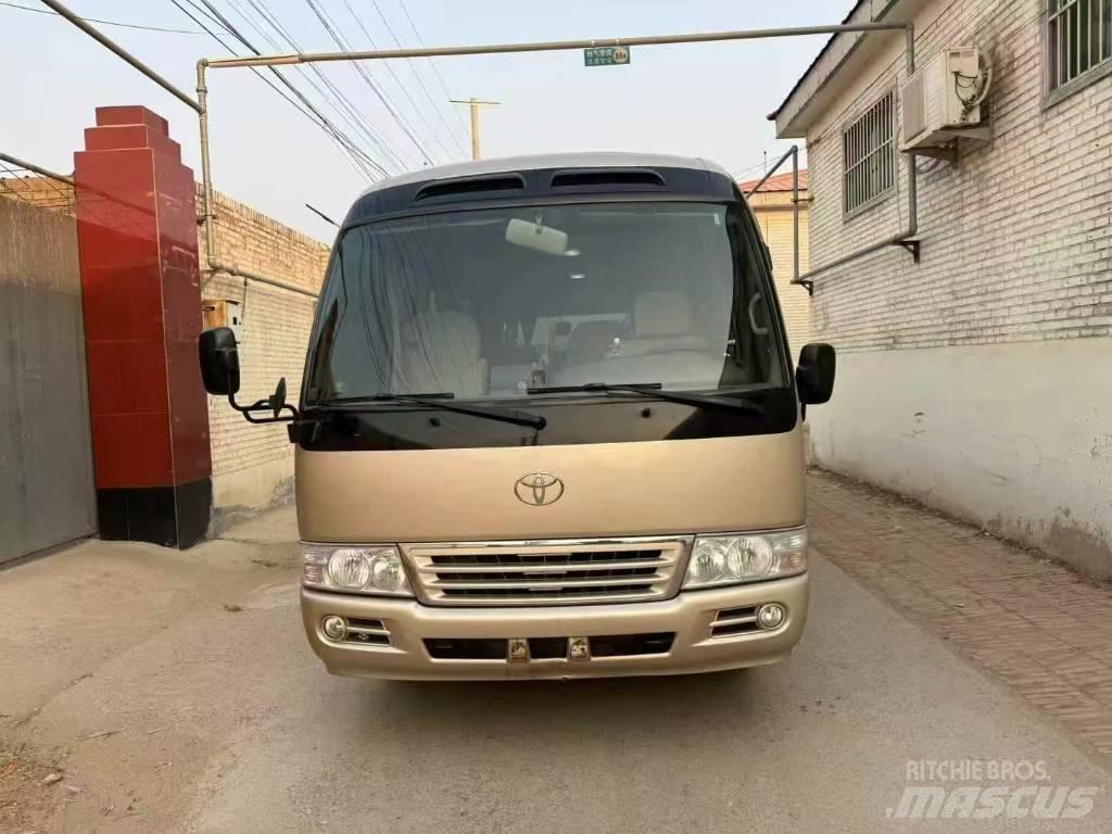 Toyota Coaster Bus Minibussit