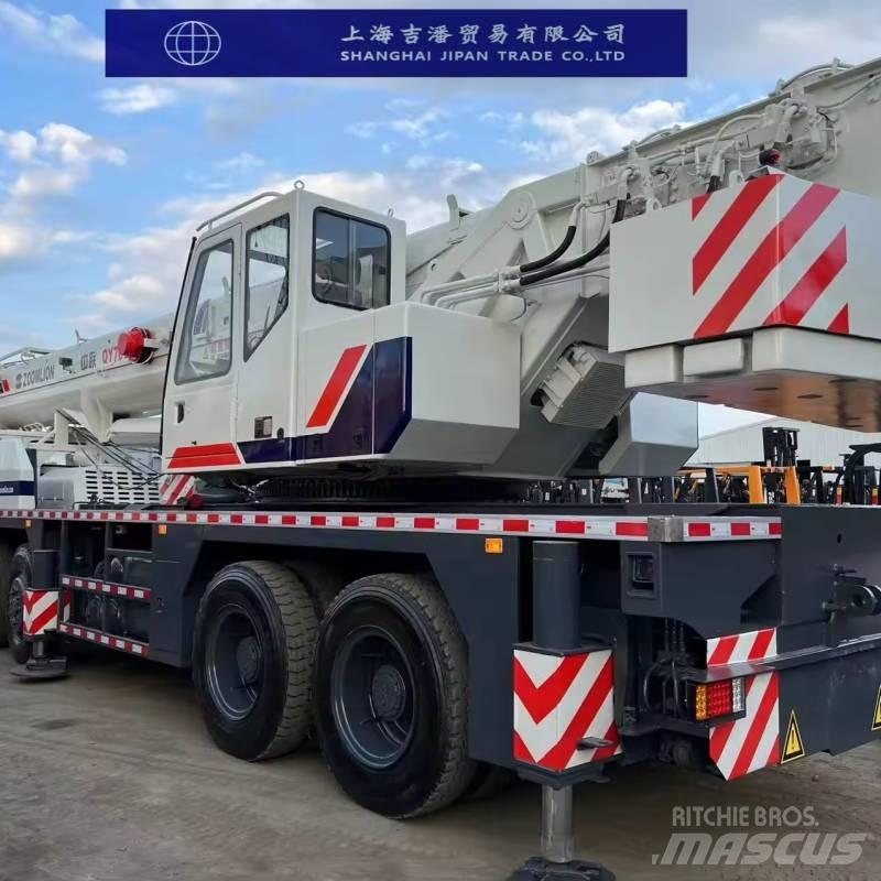 Zoomlion QY 70 V Mobiilinosturit