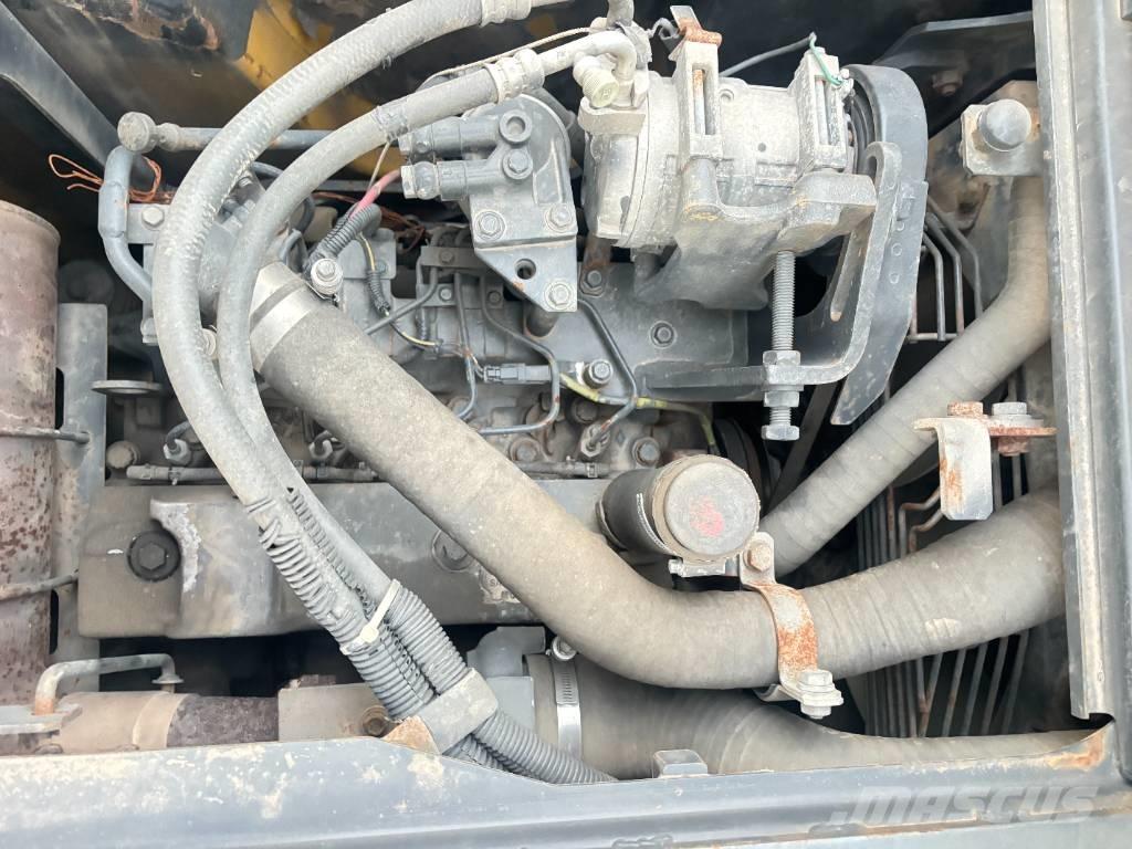 Komatsu PC 138 US Midikaivukoneet 7t - 12t