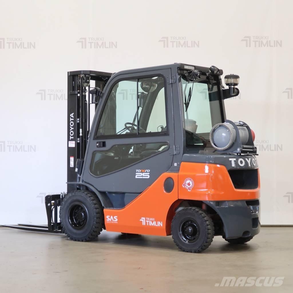 Toyota 02-8FGF25 Nestekaasutrukit