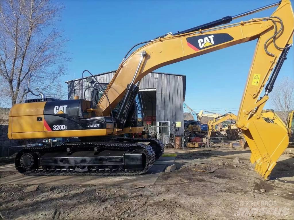 CAT 320D2 Telakaivukoneet