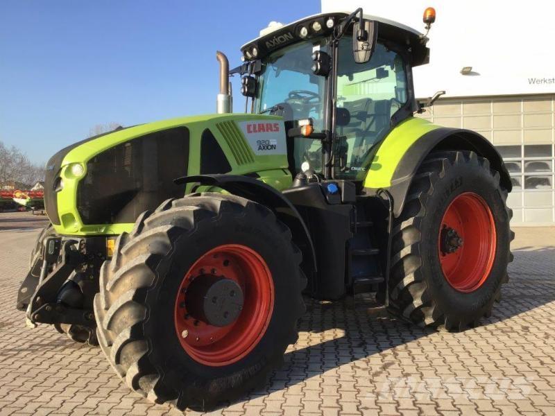 CLAAS AXION 920 Traktorit