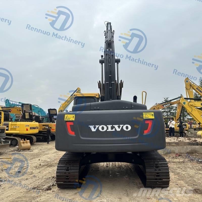 Volvo EC 240 D Telakaivukoneet