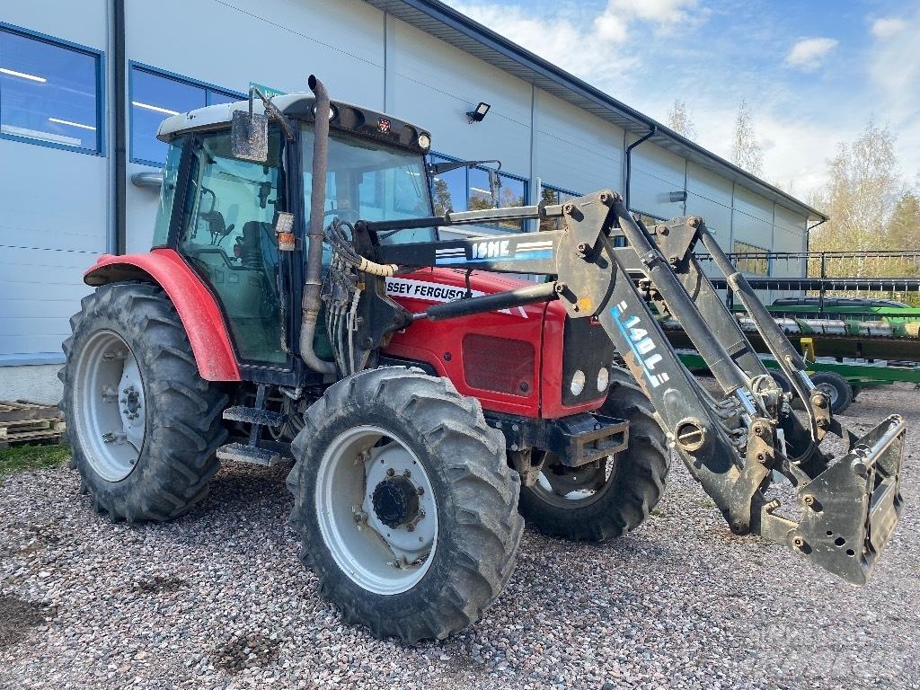 Massey Ferguson 5455 Traktorit