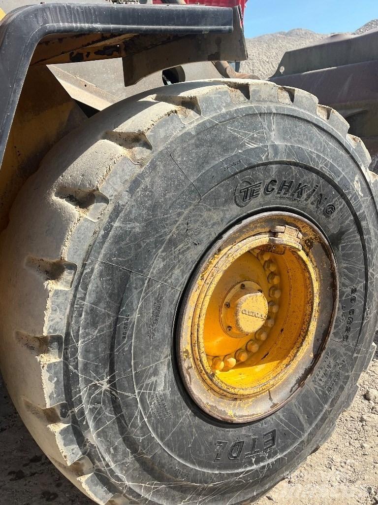 Volvo L180F Pyöräkuormaajat