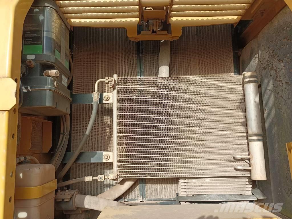 Komatsu PC 210 LC-8 Telakaivukoneet