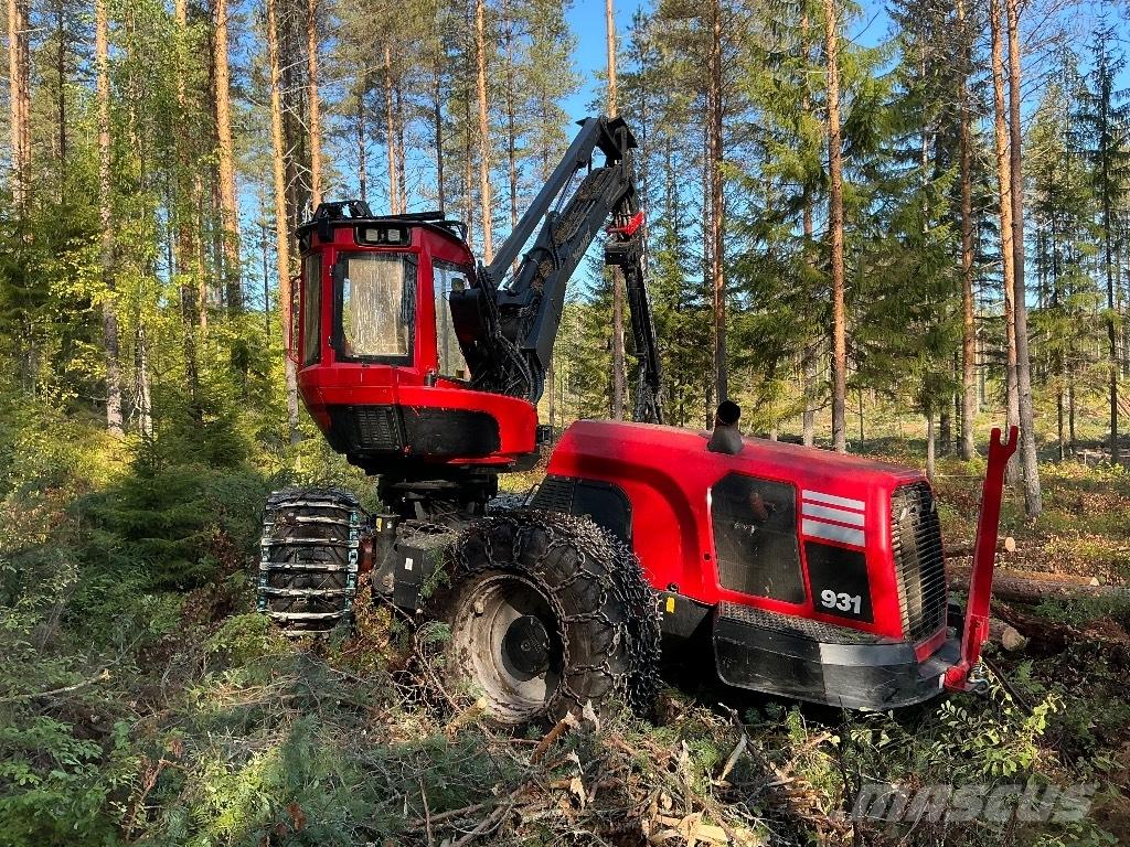 Komatsu 931-3 Harvesterit