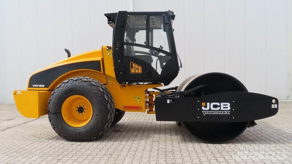 JCB VM166D Yksivalssijyrät