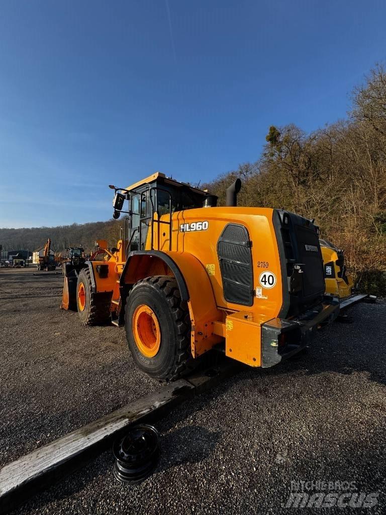Hyundai HL 960 Pyöräkuormaajat