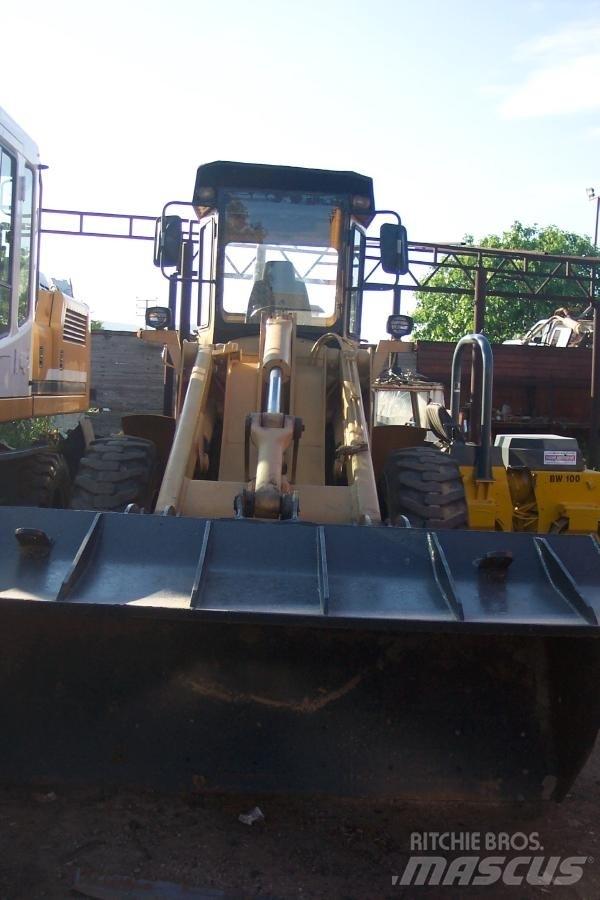 John Deere 544 BJ Pyöräkuormaajat