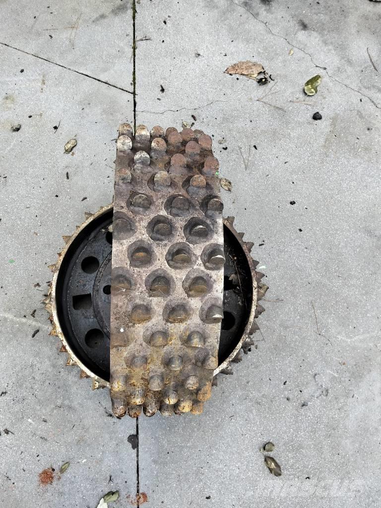  Rolos H480c Poclain Hakkuupäät