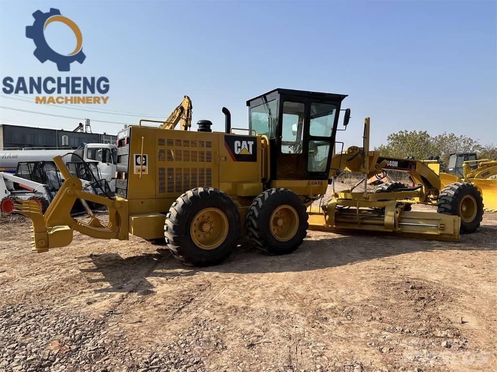 CAT 140 H Tiehöylät
