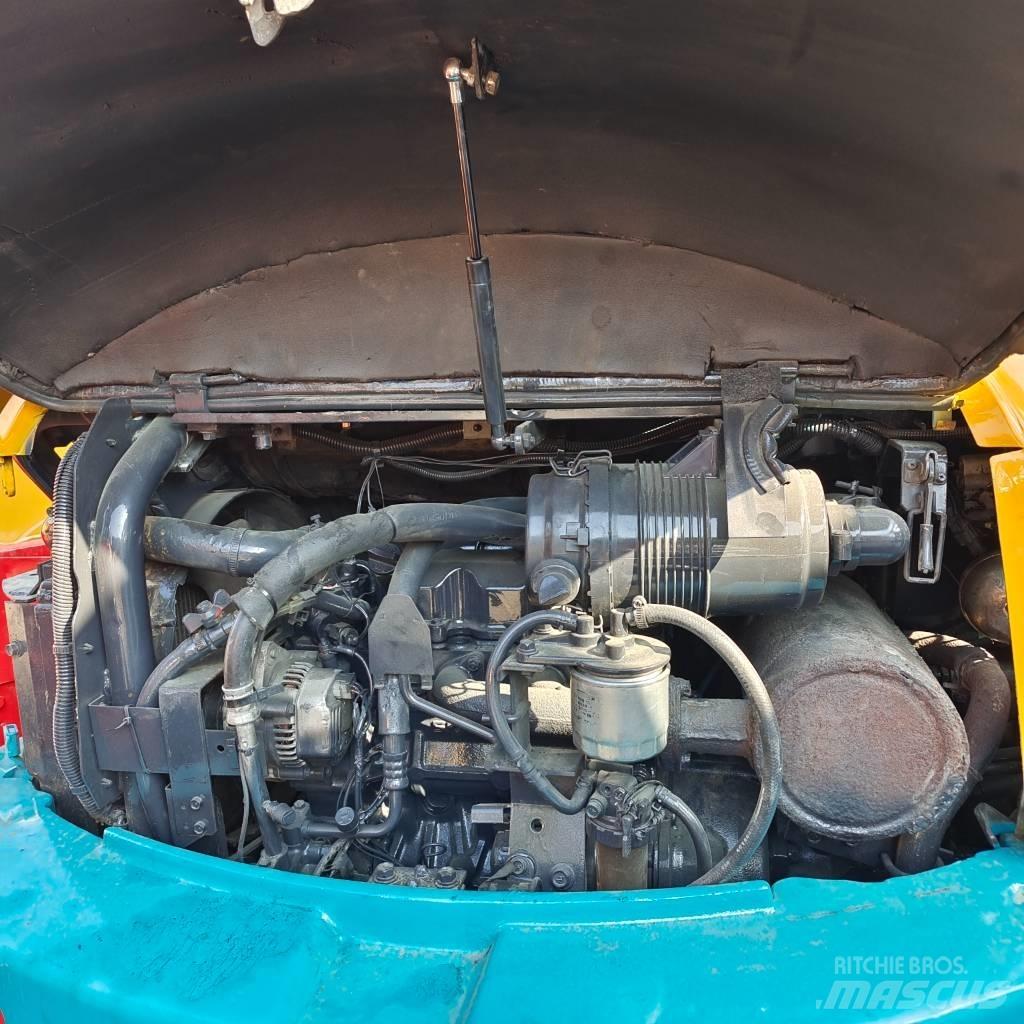 Kubota U-35 Minikaivukoneet < 7t