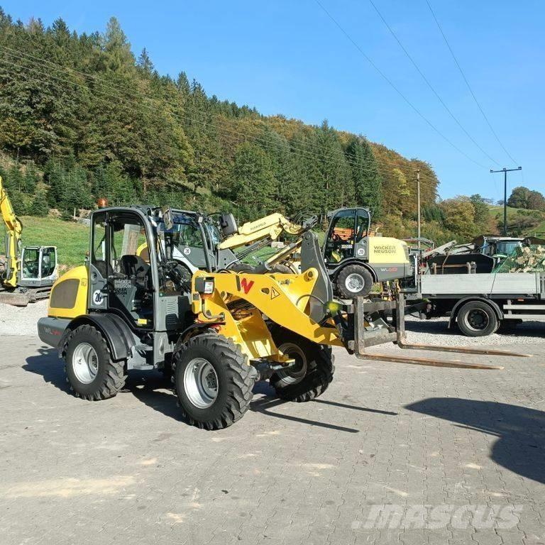 Wacker Neuson WL 44 Pyöräkuormaajat