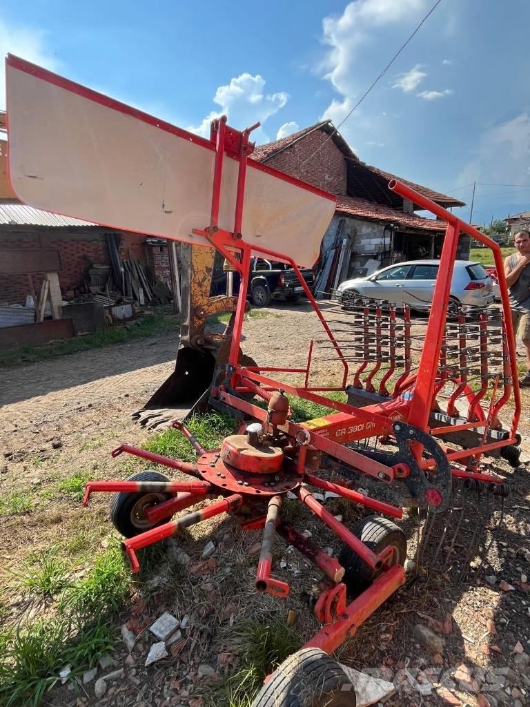 Kuhn GA3801 GM Pöyhimet ja haravat