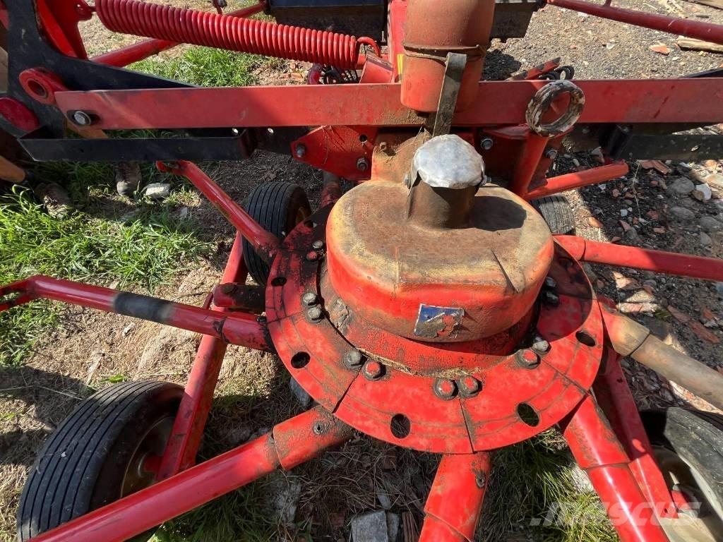 Kuhn GA3801 GM Pöyhimet ja haravat
