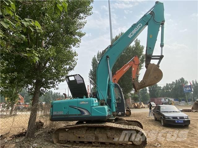 Kobelco SK200-10 Telakaivukoneet